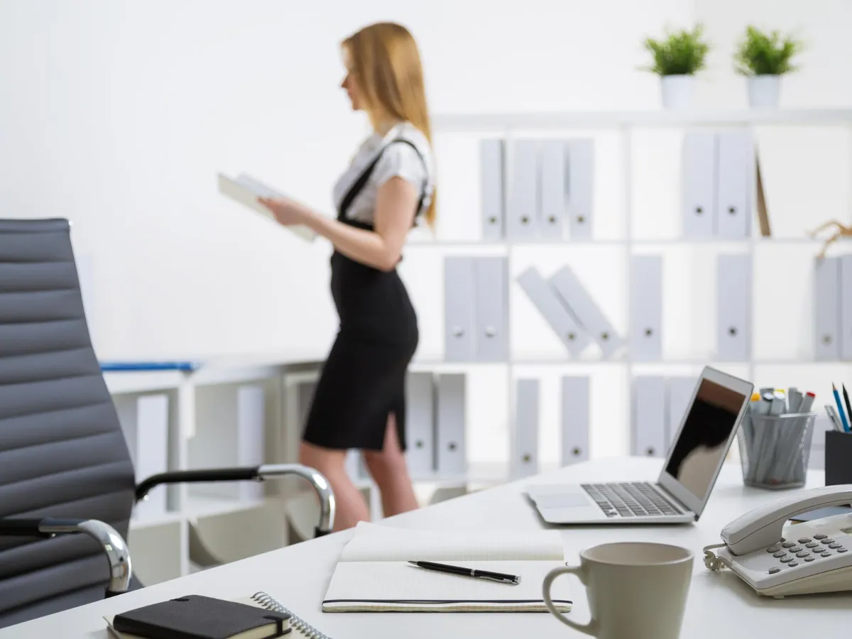 Agenția de Integritate a găsit 21 incompatibilități și 15 oameni care ocupau funcții ilegal. Într-un an