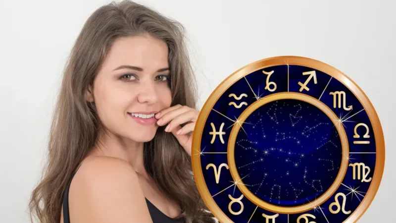 Horoscop 8 septembrie 2025 - Foto: Freepik, PNGEGG (Imagine cu rol ilustrativ)