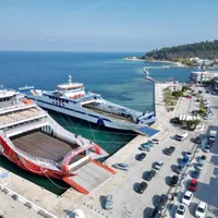 O familie de români jură că nu mai calcă în Thassos. A luat amendă de parcare și a rămas fără numere - Foto: Facebook/Forum Thassos - Imagine cu rol ilustrativ