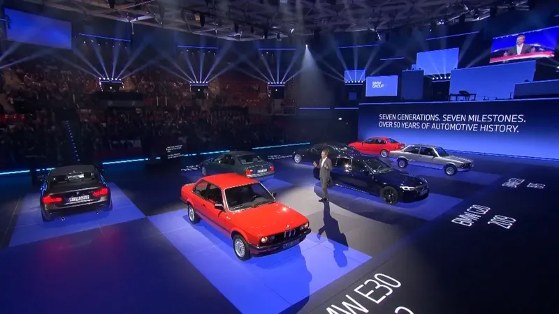 Cele 7 generații BMW Seria 3 - Foto: captură video