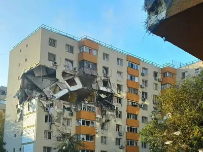 Blocul explodat din Rahova, din cauza gazelor - Foto: ISU-BIF