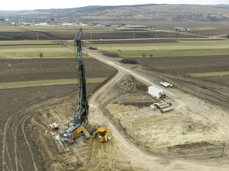 Sunt sau nu mai sunt bani pentru construirea Autostrăzii Unirii? Răspunsul dat de noul ministru - Foto: INQUAM PHOTOS/Casian Mitu