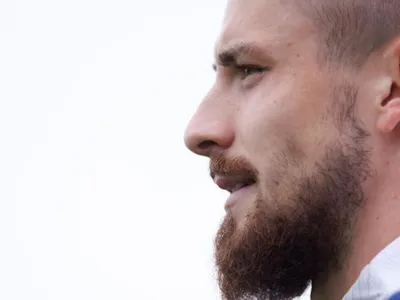 Englezii s-au convins, după ce l-au văzut pe Radu Drăgușin din nou pe teren