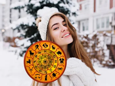 Horoscop 15 decembrie 2025 - Foto: Freepik, Pngwing.com (Imagine cu rol ilustrativ)