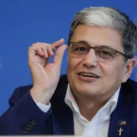 Boloș, pași inapoi în privința e-Factura? Ia în calcul amânarea datei de la care se dau amenzi - Foto: Ziarul de Iași