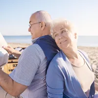 În ce zi din iulie se trimit adeverințe cu pensia recalculată? La care pensionari ajung primele? Foto:Freepik (fotografie cu caracter ilustrativ)