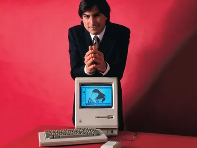 Lansarea pe piață a primul computer Apple Macintosh - Foto: Profimedia Images