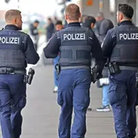 Românii din Germania, în alertă. Persoane necunoscute trimit colete cu dispozitive incendiare - Foto: amnesty.de