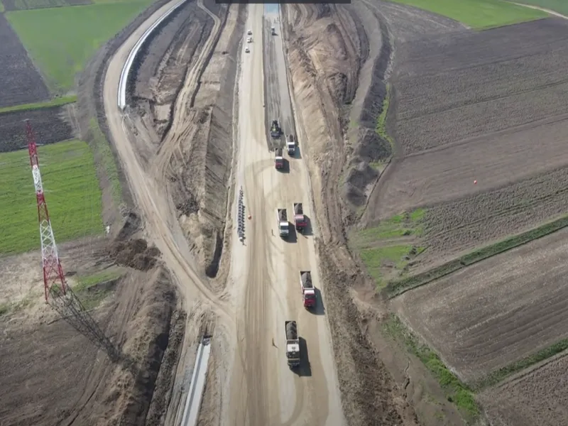 Lucrările pe 5 km de pe Autostrada Transilvania sunt la 39% / Youtube