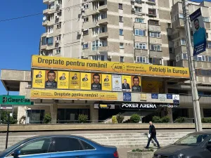 BEC a decis ca afișele lui George Simion din Iași să fie scoase: AUR se consideră mai presus de lege Foto: news (fotografie cu caracter ilustrativ)