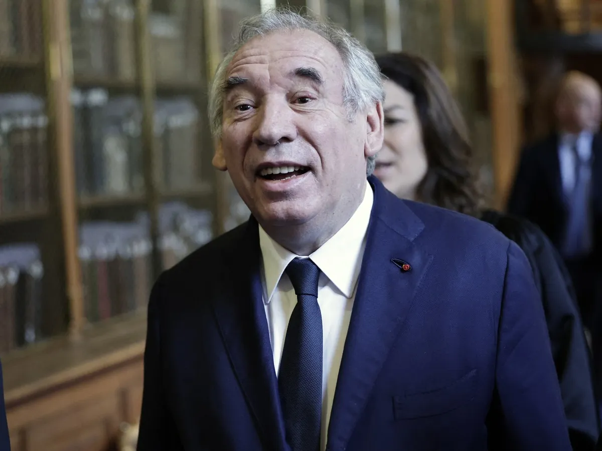 Nouă criză politică, la Paris? Guvernul Bayrou își asumă bugetul Franței riscând moțiune de cenzură - Foto: Profimedia Images - Imagine cu rol ilustrativ
