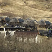 Pensiunea Ferma Dacilor distrusă de incendiu în a doua zi de Crăciun Foto: INQUAM PHOTOS/ Octav Ganea