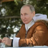 Mână criminală? Casa unde Putin făcea „băi cu sânge” și care ascundea un buncăr nuclear a ars - Foto: Profimediaimages.ro