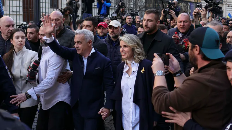 Călin Georgescu nu își mai poate redepune cadidatura. George Simion va candida în locul lui SURSE - Foto: INQUAM PHOTOS / Octav Ganea
