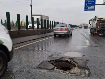 Gaură „ucigașă”, pe Centura București, pe banda 2. - Foto: Facebook / Info Trafic Bucuresti si Ilfov