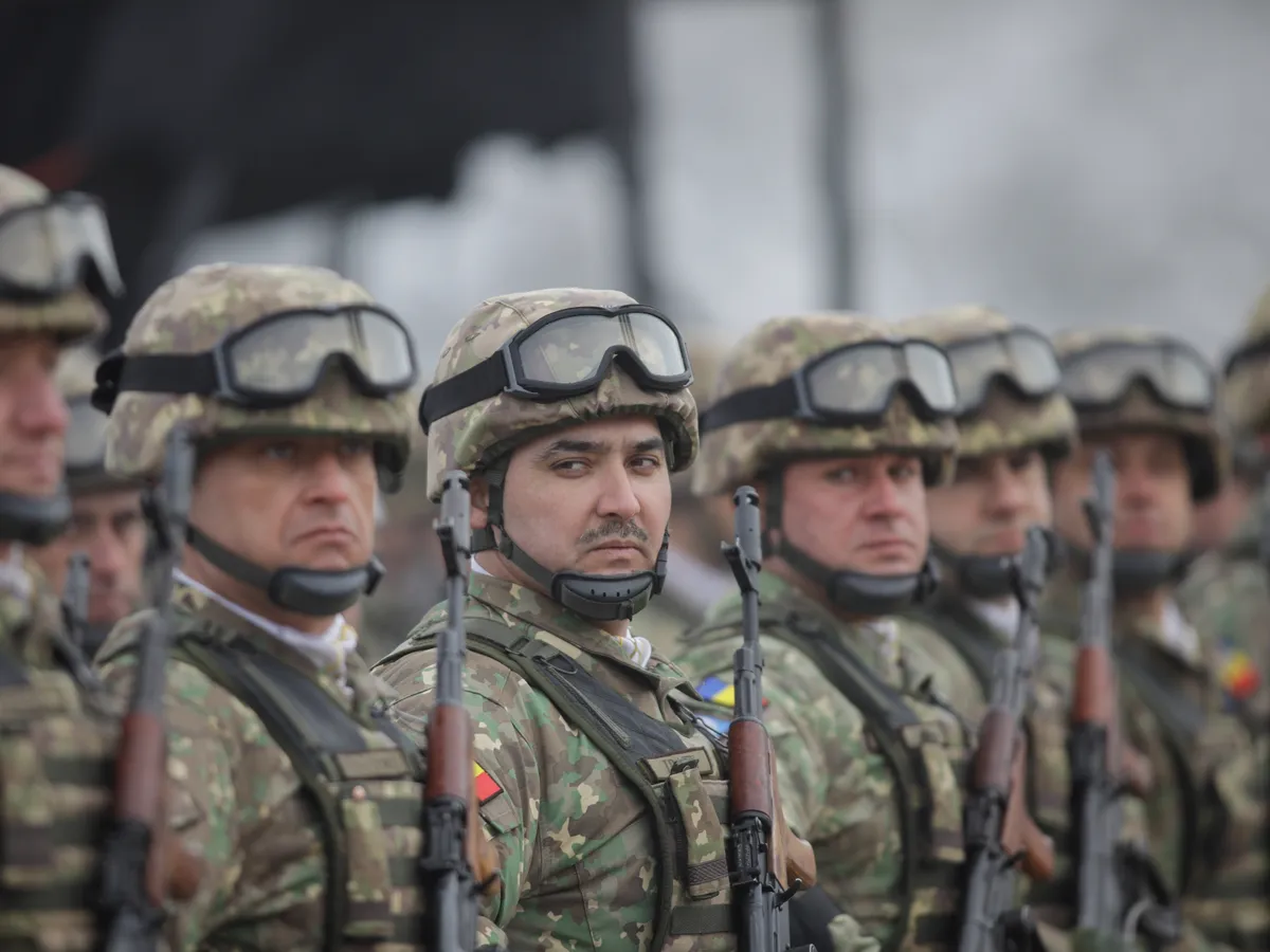Această bază militară recrutează acum soldaţi gradaţi profesionişti - Foto: INQUAM PHOTOS / George Călin