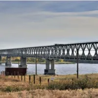 Ucraina a distrus podul feroviar Antonovski/foto: mil.in.ua