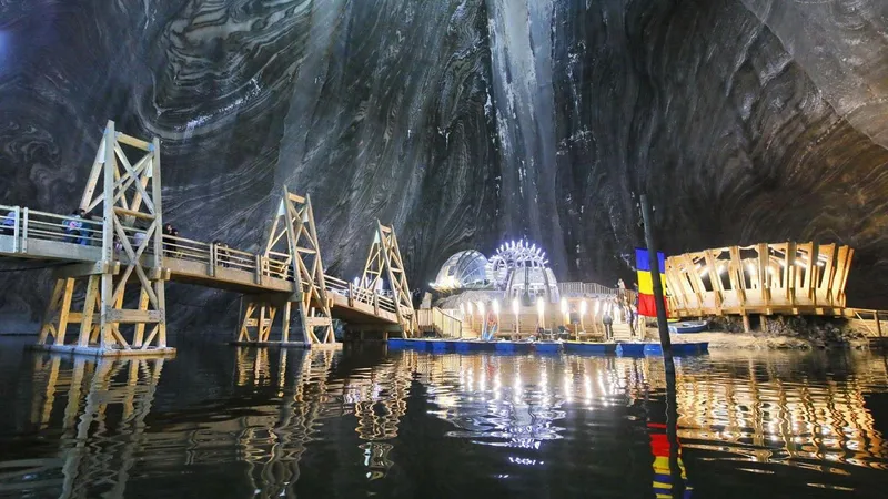Salina Turda, o minune a României, se extinde: 5 lifturi panoramice, alei suspendate - Foto: Facebook/Salina Turda