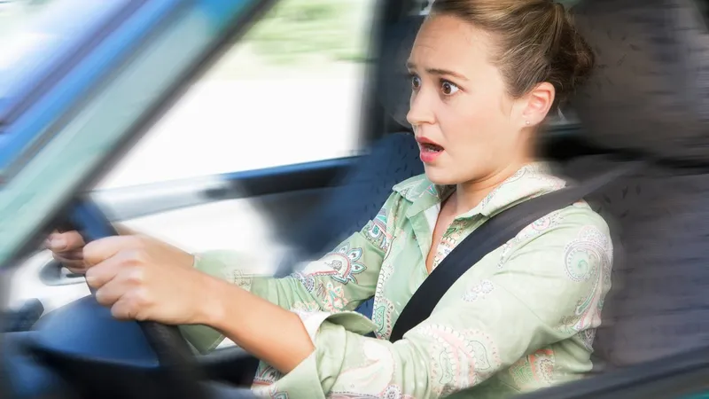 Tânără de 17 ani lovită pe trecerea de pietoni de o șoferiță de 18 ani care a fugit de la accident - FOTO: Profimedia -Caracter ilustrativ