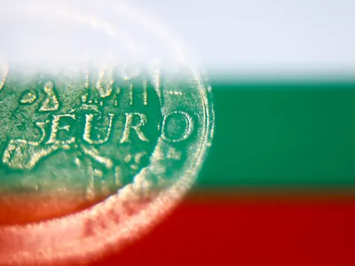 Undă verde pentru adoptarea monedei € în Bulgaria. România, lăsată în urmă. Nu îndeplinim criteriile - Foto: Profimedia images