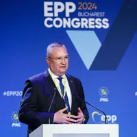 Nicolae Ciucă spune că, în Dosarul Roşia Montană, ar fi fost bună tăcerea strategică - Foto: INQUAM PHOTOS / Cornel Putan