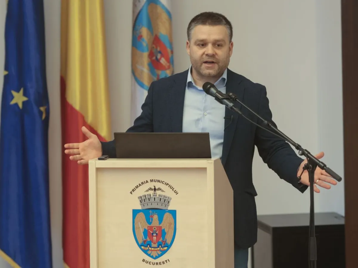 Ciprian Ciucu: Vom elibera trotuarele de maşini în Centru, pe străzile mari, pe bulevardele mari