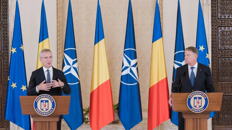 Stoltenberg și Iohannis, la București - Foto: Profimedia