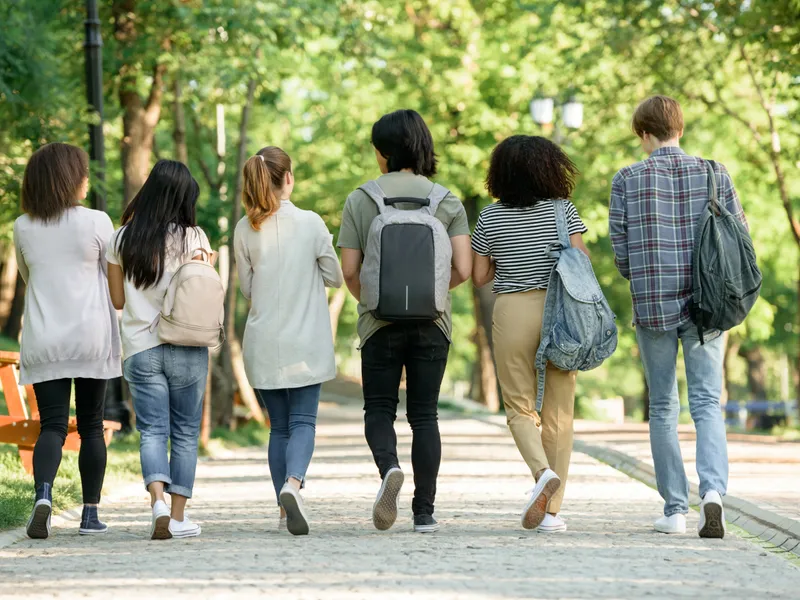 Foto: Cardurile educaționale au un termen de valabilitate sursa: Freepik (rol ilustrativ)