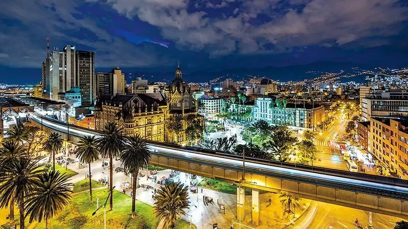 Centrul orașului Medellín