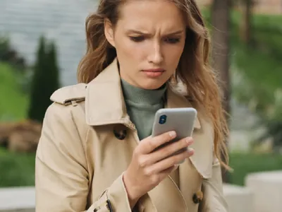 Uneori conexiunea la telefon este oprită - Foto: Freepik (rol ilustrativ)