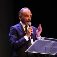 Eric Zemour este tot mai des comparat cu fostul președinte american Donald Trump. FOTO: Facebook