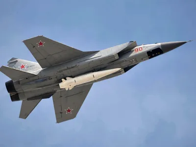 VIDEO Alertă în toată Ucraina după ce Rusia a lansat avionul supersonic cu ogive nucleare. Cum atacă - Foto: Profimedia Images