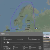 Cât ocolește un avion rusesc pentru a ajunge de la Moscova la Copenhaga. / Foto: Flightradar24.com, Facebook