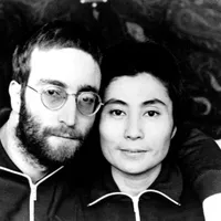 John Lennon și Yoko Ono. FOTO: Facebook