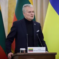 Preşedintele Lituaniei, despre livrarea de avioane către Ucraina: „Liniile roşii trebuie încălcate” - FOTO: Profimedia