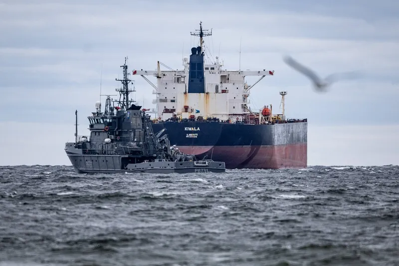 Autoritățile estoniene au reținut un petrolier care face parte din flota din umbră a Rusiei - Foto: Profimedia Images