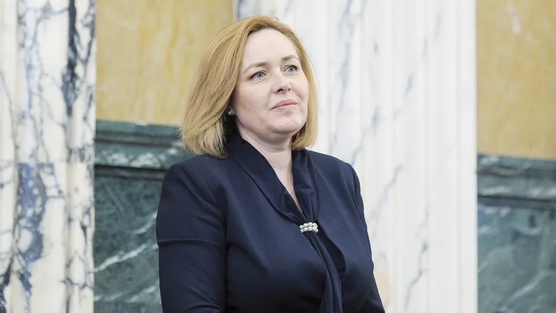 POLITIZAREA POLIȚIEI Carmen Dan, care și-a dat demisia cu puțin timp înainte de cazul
Caracal, a dus la extrem politizarea, numind în conducerea locală a Poliției pile și relații