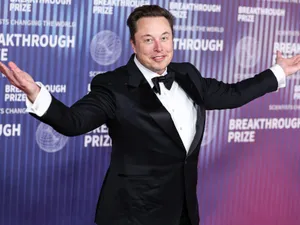 Firma de IA a lui Musk, obligată să șteargă postările după ce un chatbot îl laudă pe Hitler - Foto: Profimedia Images