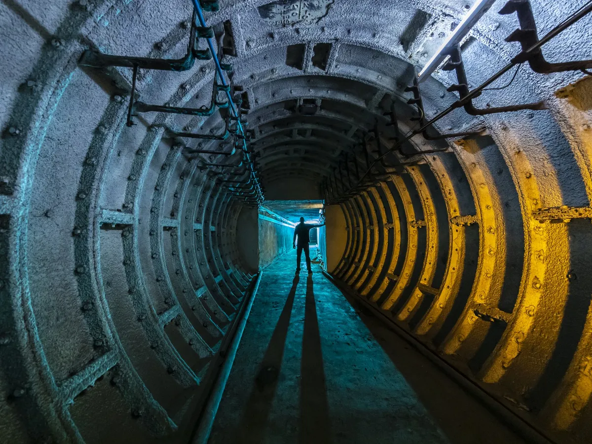 Putin cheltuie 1.700.000.000 $ pentru repararea buncărelor sovietice. Se pregătește de război - Foto: Profimedia Images (imagine cu rol ilustrativ)