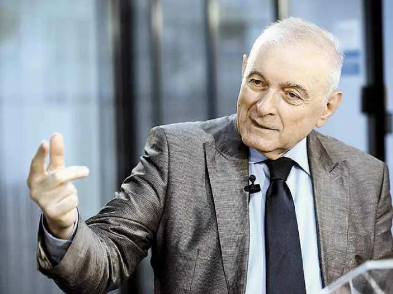 Adrian Vasilescu, consilierul guvernatorului BNR - Foto: Facebook/ Adrian Vasilescu