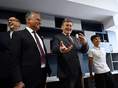 Care este ordinea de înscriere a candidaţilor la alegerile prezidenţiale pe buletinul de vot - Foto: Inquam Photos / Alex Nicodim