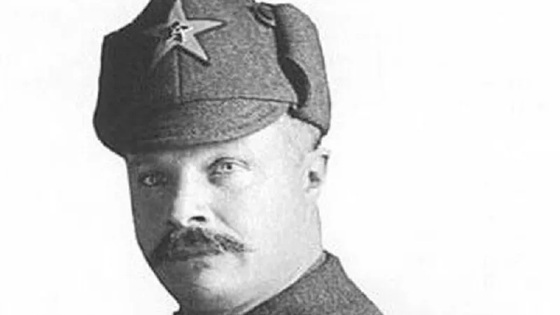 Cine era românul care a fost unul dintre fondatorii URSS