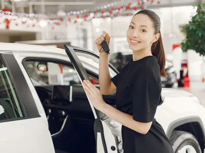 Showroom auto - Foto: Freepik (imagine cu rol ilustrativ)