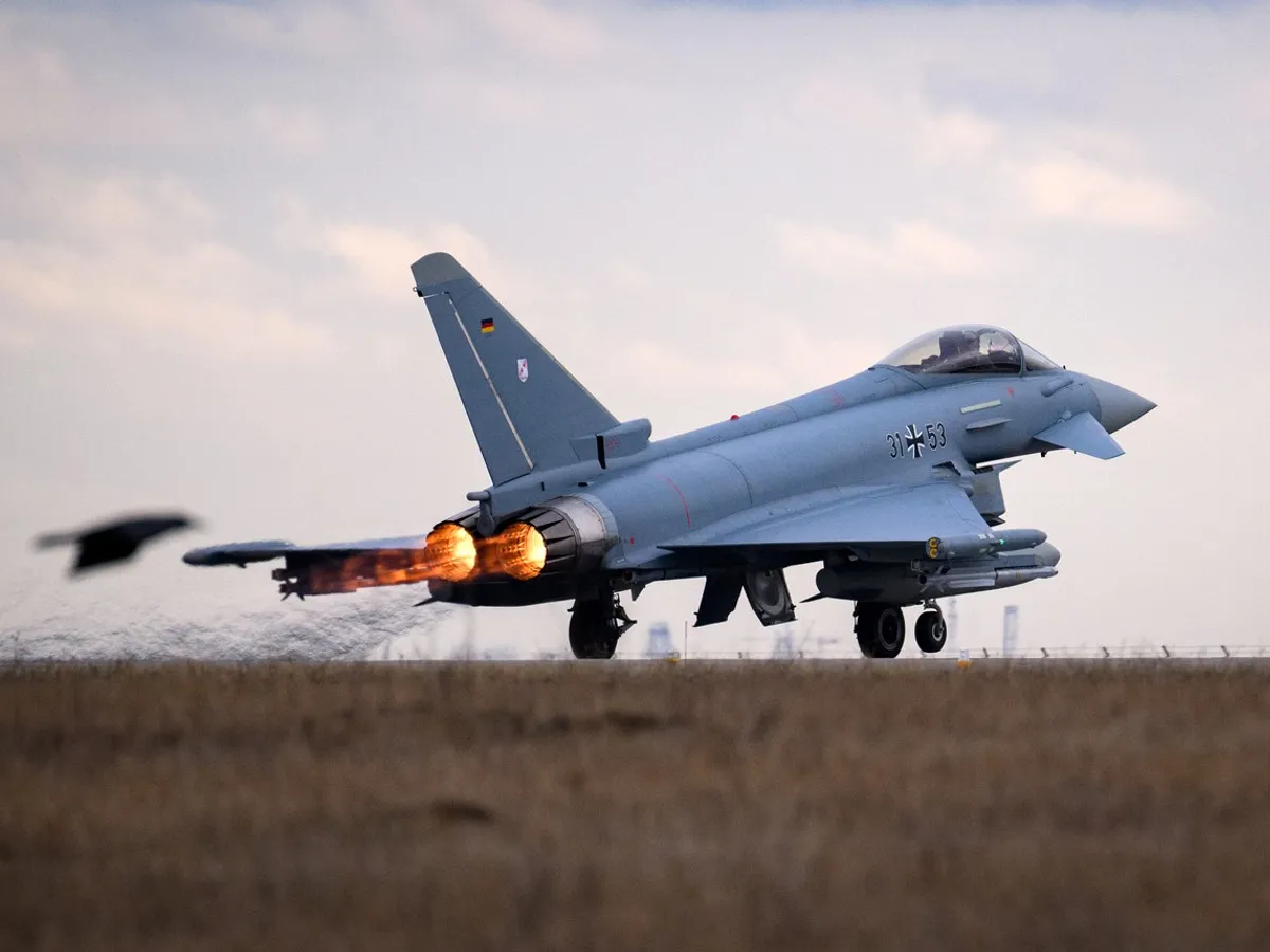 BREAKING Alertă aeriană în România. 4 avioane de război, ridicate după o dronă a intrat în spațiul românesc