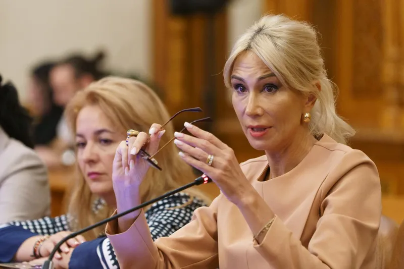 Deputatul Raluca Turcan, la Comisia pentru combaterea violenţei domestice - Foto: INQUAM PHOTOS/Pană Tudor