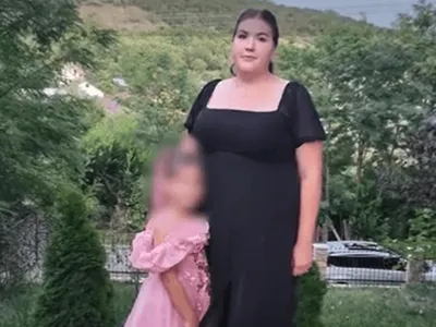 Tragedie în Iași: tânără găsită moartă în casă. Fetița ei a rămas lângă corpul mamei toată noaptea. Alerta, dată de soțul aflat în Germania
