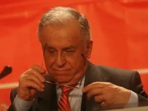 Starea de sănătate a fostului președinte Ion Iliescu, în continuare gravă. E ventilat mecanic -  Foto: Profimedia Images (Imagine cu rol ilustrativ)