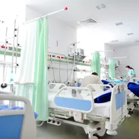 Simptomele de COVID-19 pot fi resimţite de bolnavi până la nouă luni de la infectare. / Foto: zf.ro