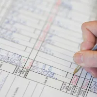 Evaluare națională mincinoasă: 9,8 - media de absolvire, nota 4 la examen. Cîmpeanu vrea schimbare / Inquam Photo / Octav Ganea