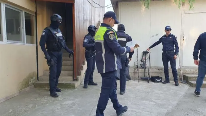 22 de percheziții la firme și persoane bănuite de braconaj piscicol. Au intervenit 100 de polițiști - Foto: Digi24